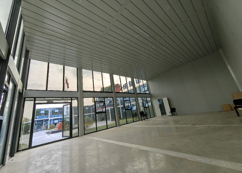 Corridor integrated extended box